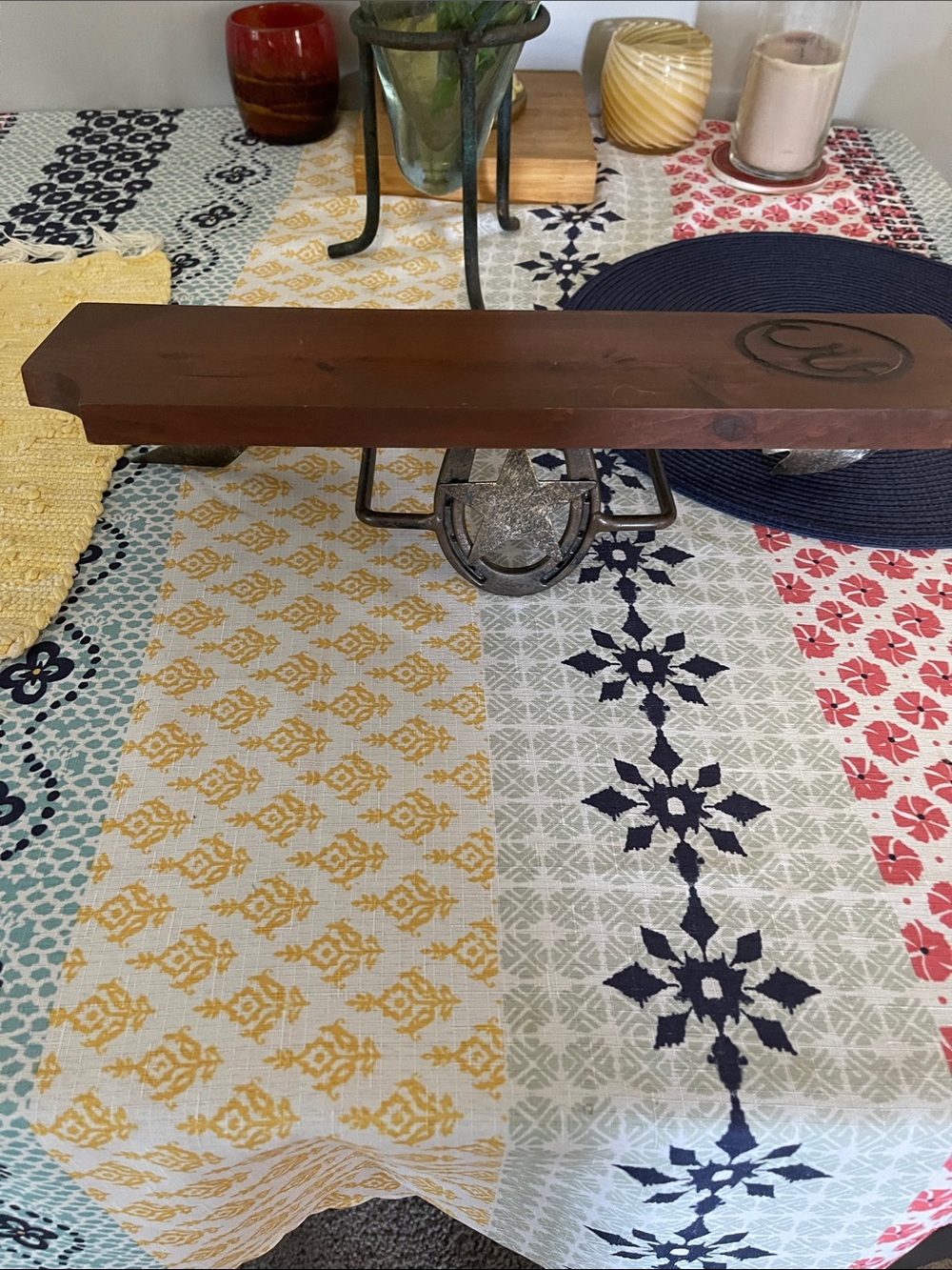 Western 18 inch wood shelf